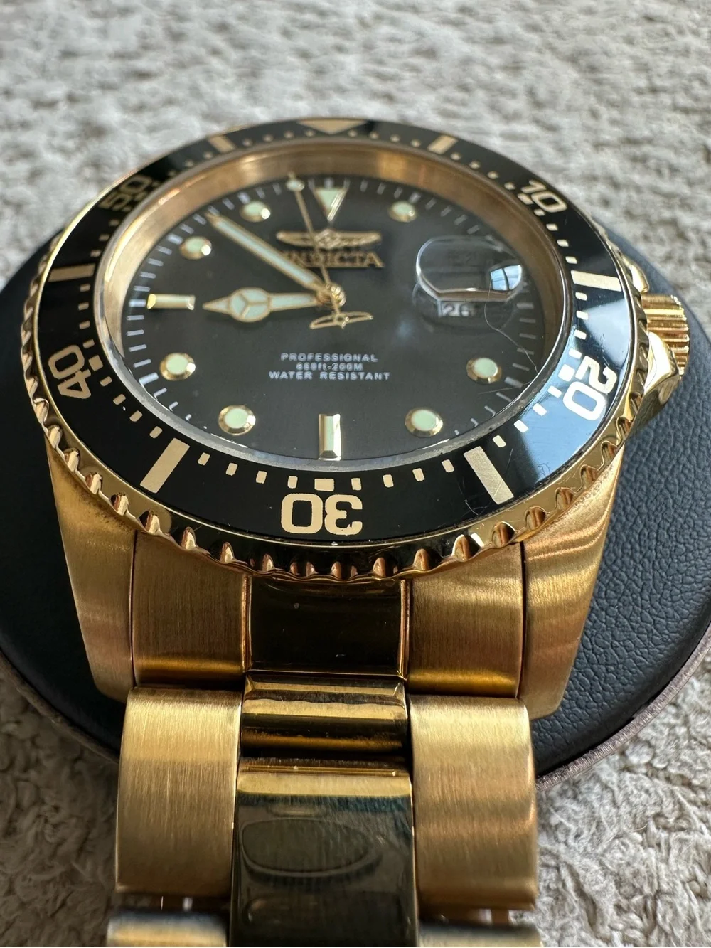 Invicta Pro Diver Mens 43mm Gold Watch, Black Dial, Quartz, New Battery, 22062